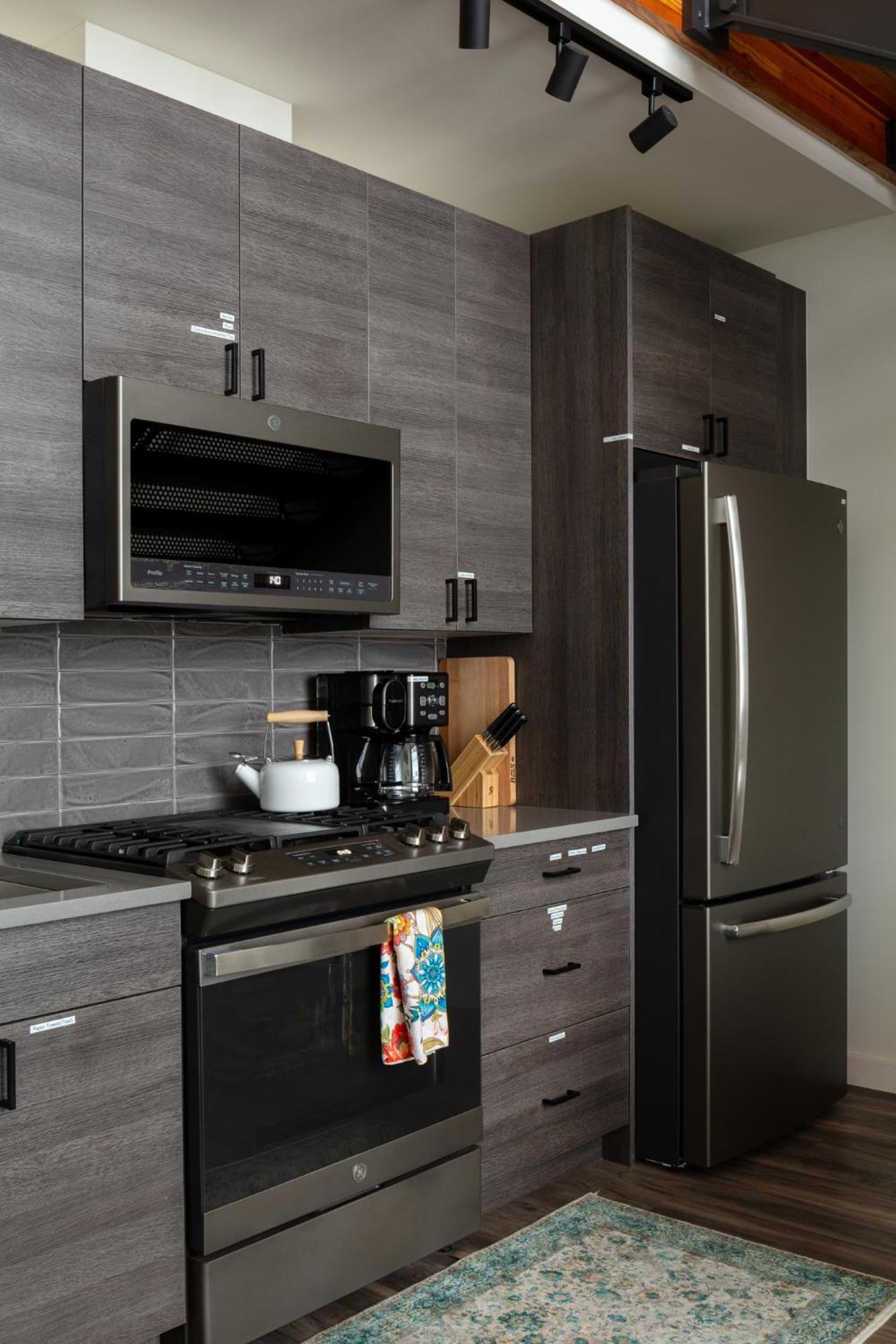 בוזמן Gorgeous Midtown Condo מראה חיצוני תמונה