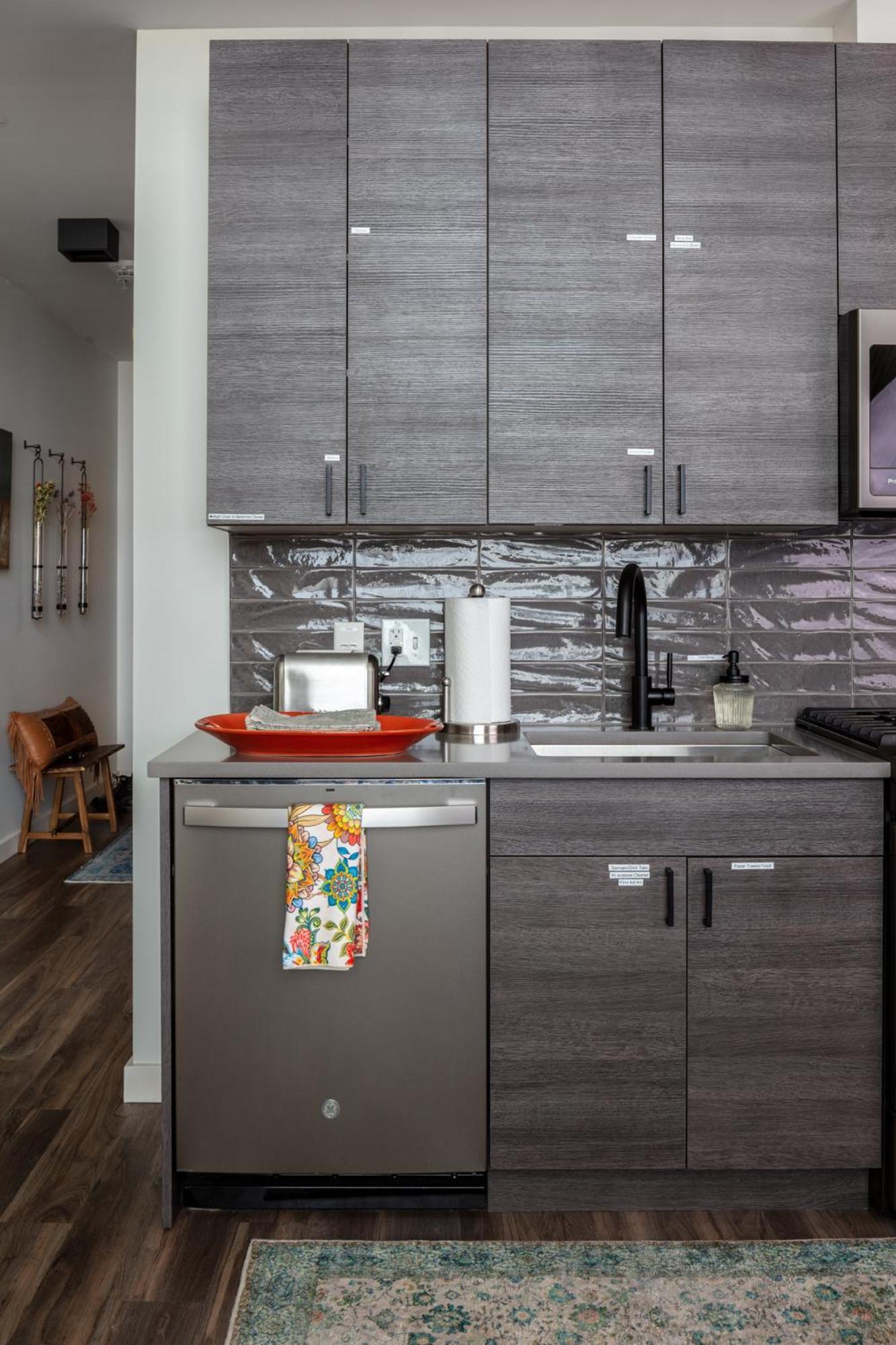 בוזמן Gorgeous Midtown Condo מראה חיצוני תמונה